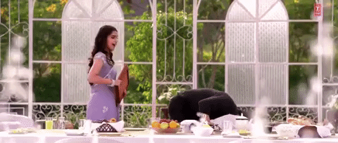 Rajkumari maithili devi prem dilwale prem ratan dhan payo GIF on GIFER - by  Nik