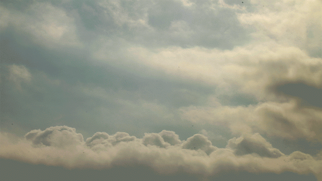 Медленно плывут облака. Облака плывут. Анимация облака плывут. Анимированные облака. Гиф облака плывут.