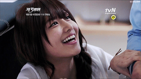 Smiling anticipating GIF on GIFER - by Gralas