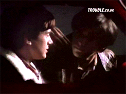 S01e11 topher grace joseph gordon levitt GIF on GIFER - by Kizahn