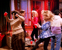 Rachel-and-monica GIFs - Get the best GIF on GIPHY