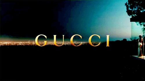 Gif da Gucci.