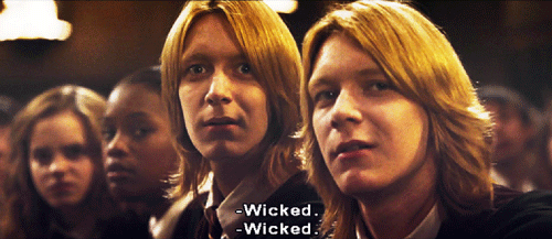 https://i.gifer.com/3SIo.gif