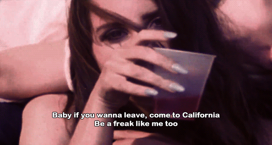 I wanna leave you. Lana del Rey Freak обложка.