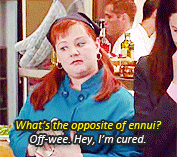 Мужчина с чемоданом в аэропорту. Софи симнетт и люк ньютон. The lodge theme song. Bringing better back. Right one.