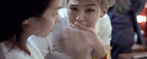 Featured image of post Big Eyebrows Gif