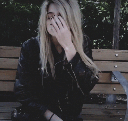Tumblr gif girl