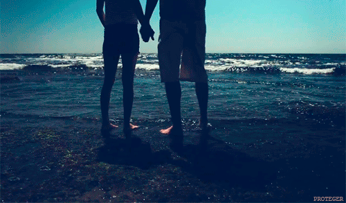 cute couple gif beach
