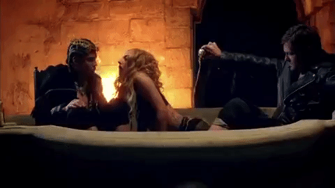 4UM1.gif