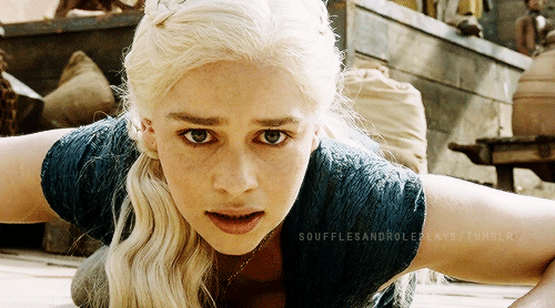 12 Fiery Emilia Clarke GIFs to Prep You for Game of Thrones