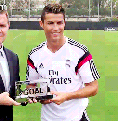 GIF: Cristiano Ronaldo Scores Stunner For Real Madrid