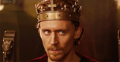 King gif. Пустая корона Ричард 3. Пустая корона Ричард 6. Король gif. Царь гифка.