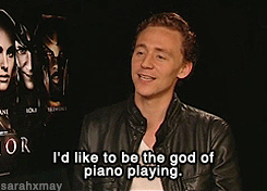 GIF tom hiddleston th - animated GIF on GIFER - by Nilalmeena