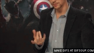 GIF tom hiddleston - animated GIF on GIFER - by Nualsa