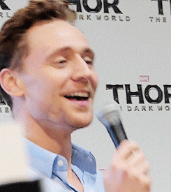 Tom hiddleston GIF on GIFER - by Mirarana