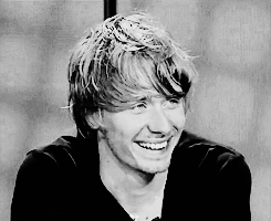 настольная игра past simple present perfect. Modal verbs таблица. Already gif. схема времен английского языка. What is profitability.