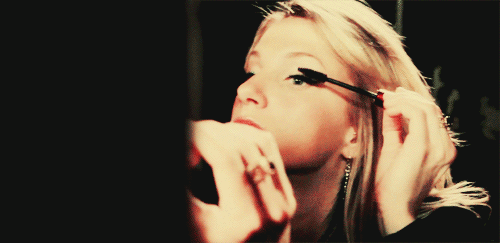 Breaks gif. Mana Break гиф. Mana Break гиф курсед. Mana Break гиф zxcursedf. Taylor Break gif.