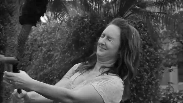 Infomercial sandra hose GIF - Find on GIFER