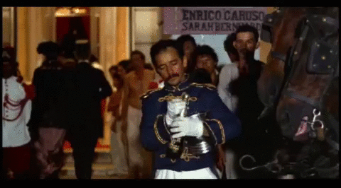 Object Fall Gif Werner herzog fitzcarraldo peli GIF - Encontrar en GIFER