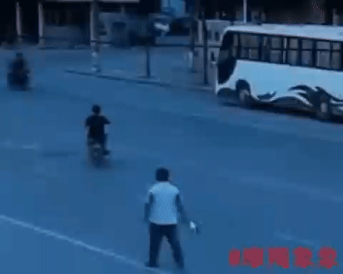 Road accident victim GIF - Find on GIFER