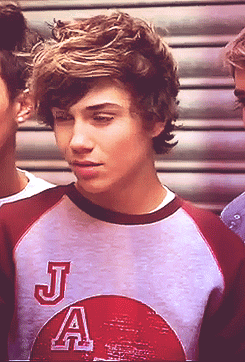 Boy george GIF - Find on GIFER