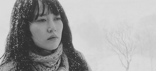 Rinko kikuchi GIF - Trouver sur GIFER