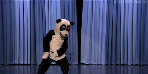 Панда танцует видео. Танец панды. Танцующие панды. Панда танцует. Танцующая Панда гифка.