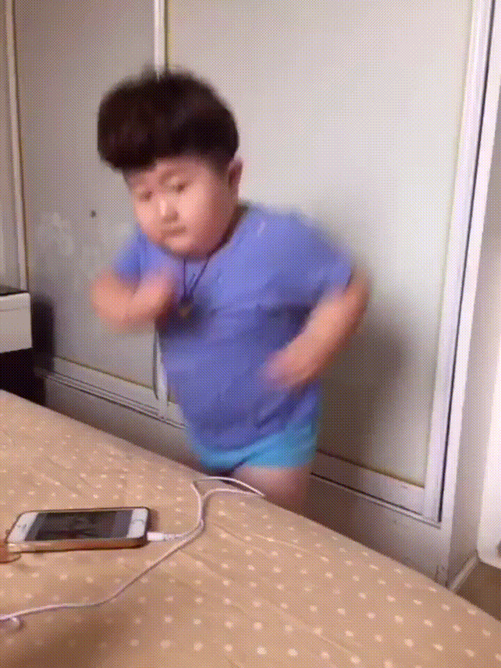 Apple excitement iphone7 GIF - Find on GIFER