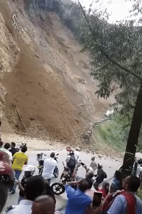 Landslide excavator sweeps GIF  Find on GIFER