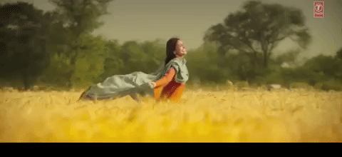 Dum dum phillauri bollywood GIF - Find on GIFER