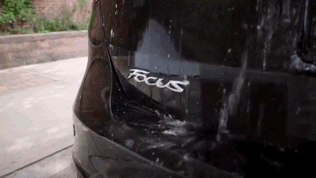 Smelling GIF - Find on GIFER