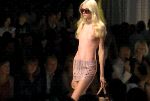 Vlada roslyakova modelo moda GIF - Encontrar en GIFER