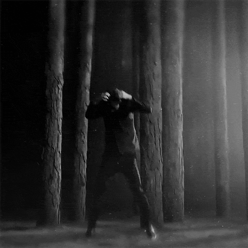 GIF discussion reviews lists animated GIF on GIFER