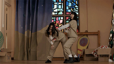 Hump maritza GIF - Find on GIFER