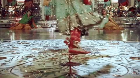 Kathak pyar kiya to darna kya GIF - Find on GIFER
