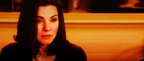 GIF julianna margulies - animated GIF on GIFER