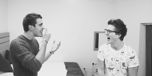gif-standing-marcus