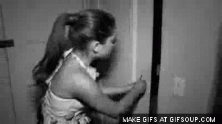 Гифка суета. Суета gif. Глубокий отсос от зрелой гиф. Реальный кровосмешение gif
