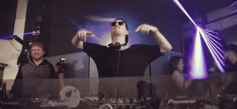 Skellybob i have you GIF - Découvrez sur GIFER