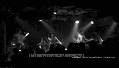 Hey We Are The In Crowd Tay Jardine Gif On Gifer By Dorigda