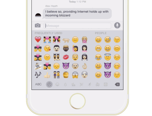 Img class emoji alt. IOS 8.3 эмодзи. Комбо смайликов. ЭМОДЖИ дурак. Папка эмодзи айфон.