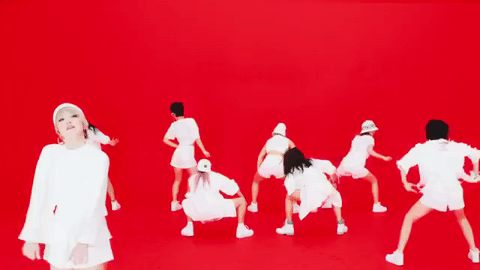 Chanyeol shamwow GIF Find on GIFER