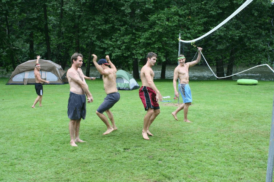 Gif Funny Friends Weekend Animated On Gifer By Budwyn Animated Gif Funny Friends Weekend Free River Made Frames