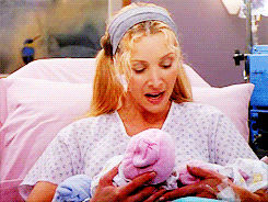 Lisa kudrow GIF - Find on GIFER