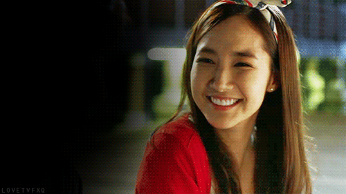 GIF lee minyoung - animated GIF on GIFER