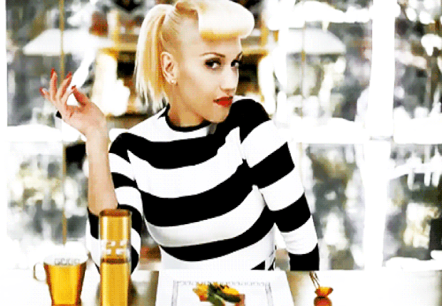 On this animated GIF: gwen stefani Dimensions: 620x430 px Download GIF or s...