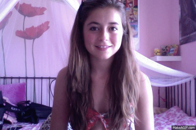 Webcam молодые. Молодые девушки веб-камера. Красивые девчонки омегли. Kittycams дочь.