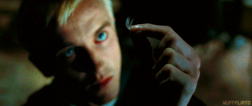 https://i.gifer.com/JrlB.gif