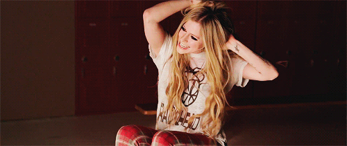 avril lavigne heres to never growing up wallpaper