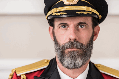 captain obvious gif hotels